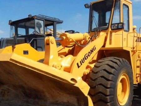 二手裝載機(jī)東莞進(jìn)口通關(guān)注意事項(xiàng)！